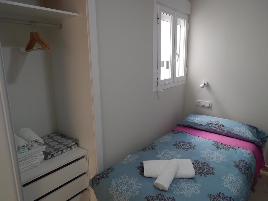 Apartamentos La Rosita Бенидорм Экстерьер фото