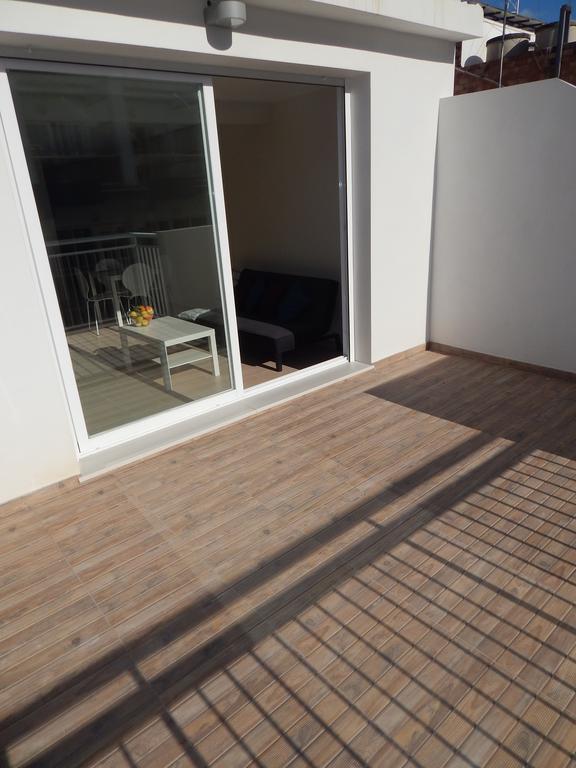 Apartamentos La Rosita Бенидорм Номер фото
